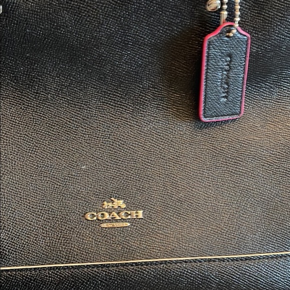 Black COACH handbag - Picture 2 of 3